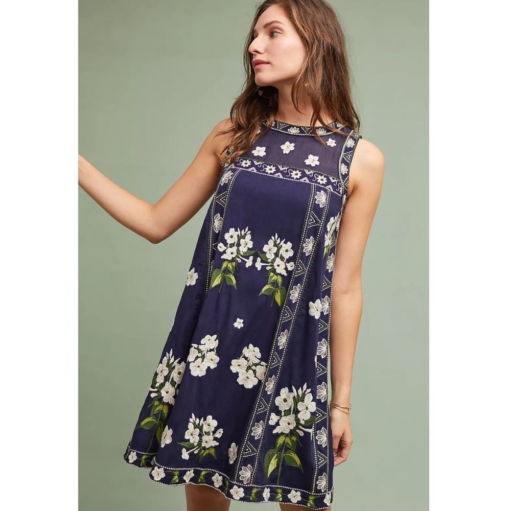 Anthropologie Maeve Rosa Navy Blue Embroidered Floral Motif Swing Dress Size 0